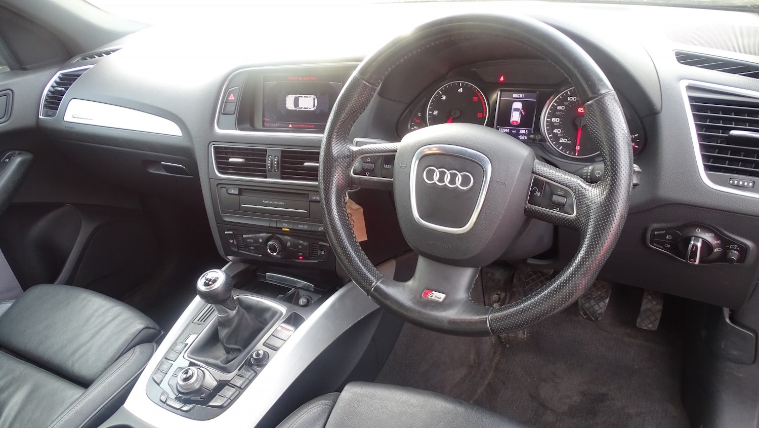 Used Audi Q5 2010 for sale - 76935308: Photo 18