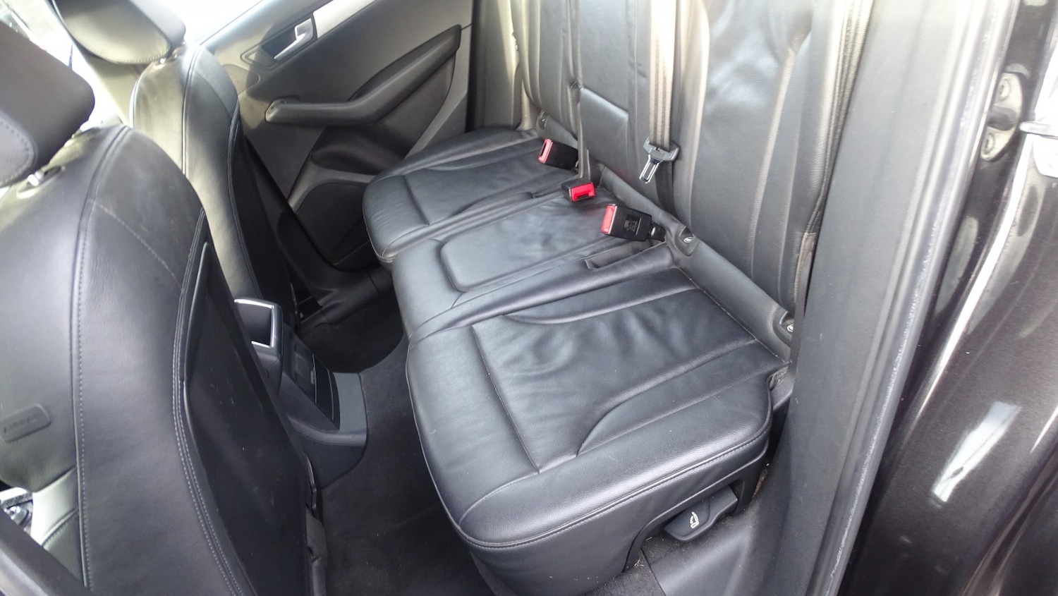 Used Audi Q5 2010 for sale - 76935308: Photo 26