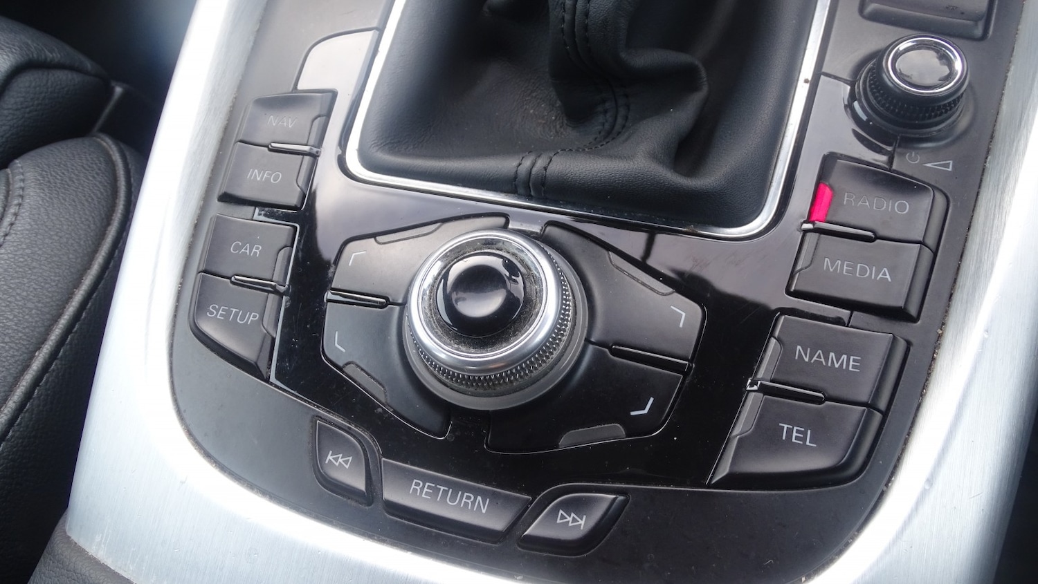 Used Audi Q5 2010 for sale - 76935308: Photo 37