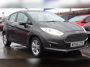 Used Ford Fiesta 2015 for sale - 76982725: Photo
