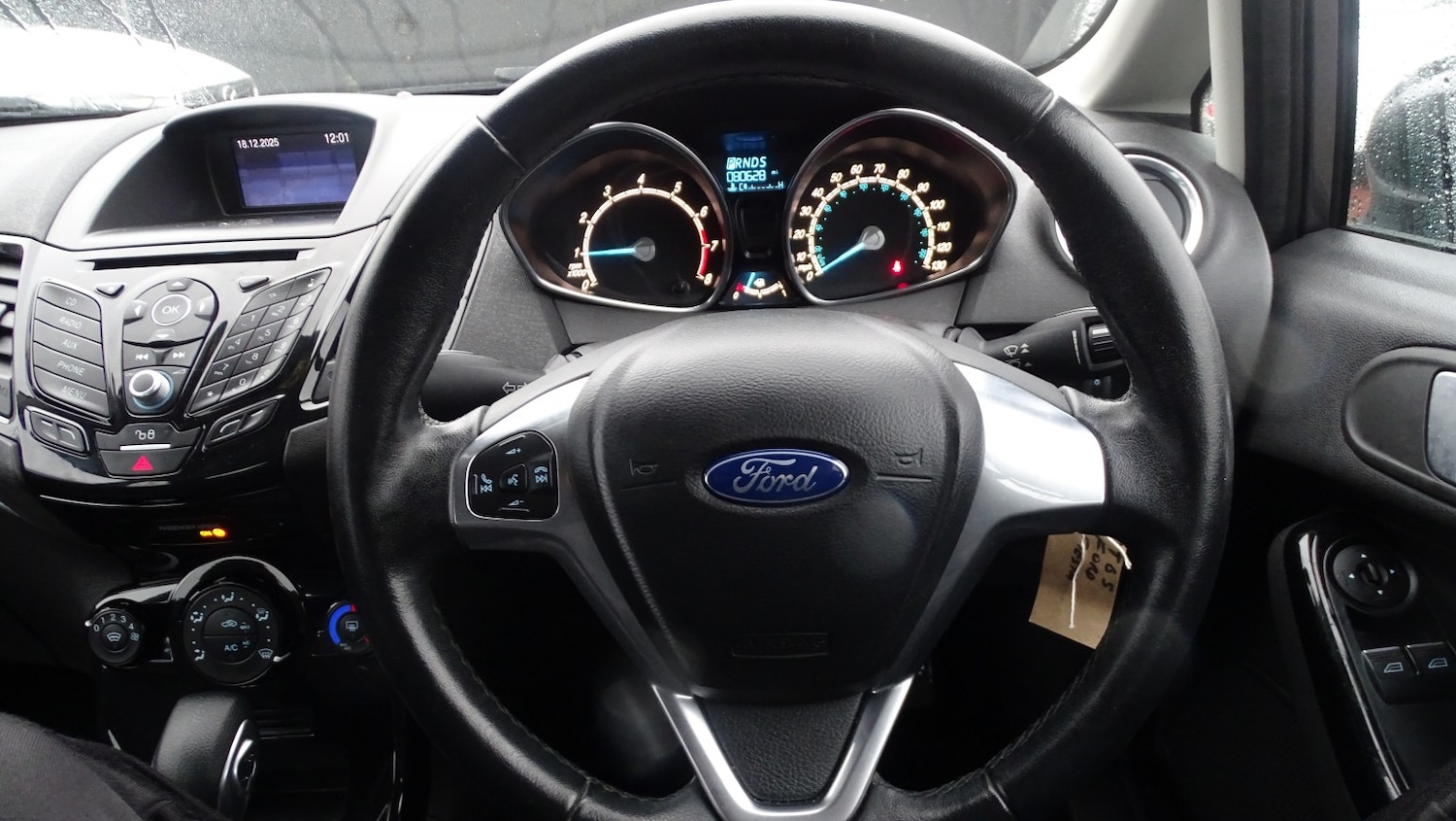 Used Ford Fiesta 2015 for sale - 76982725: Photo 30