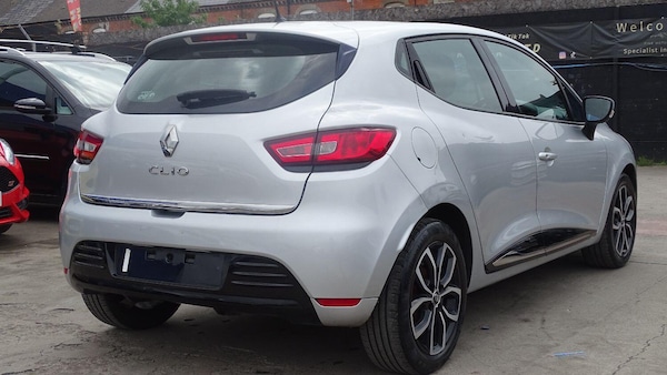 Used Renault Clio 2024 for sale - 75338142: Photo 11