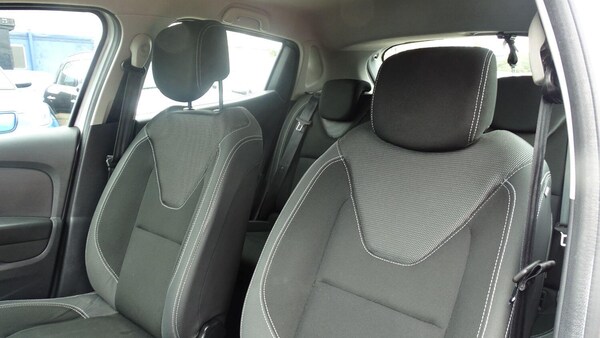Used Renault Clio 2024 for sale - 75338142: Photo 30