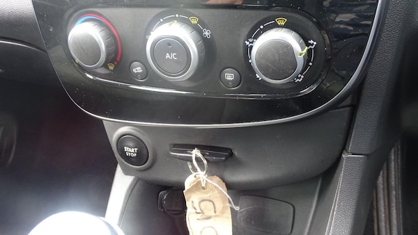 Used Renault Clio 2024 for sale - 75338142: Photo 37