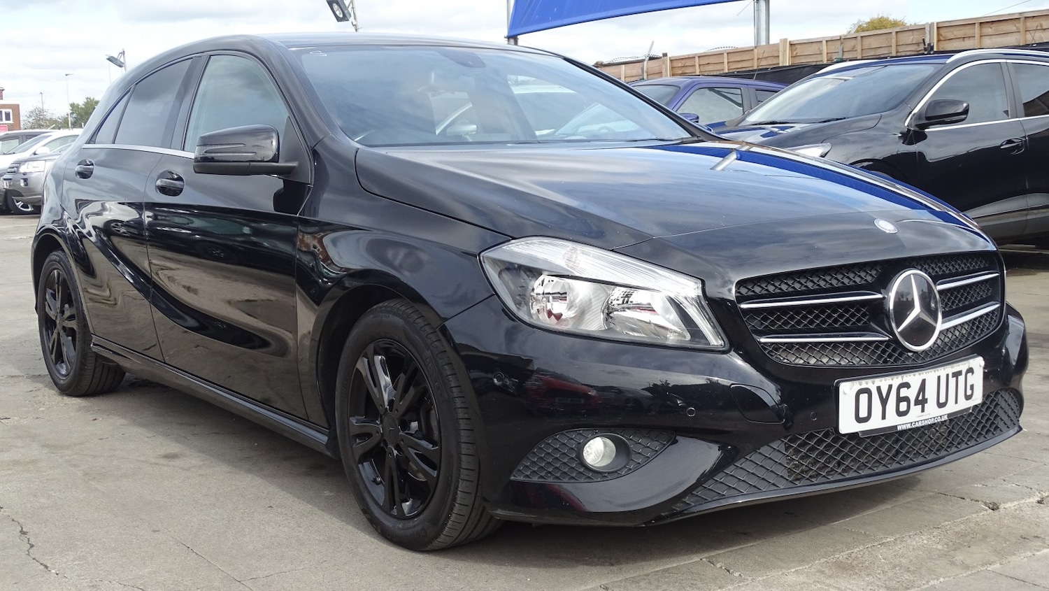 Used Mercedes-Benz A-Class 2014 for sale - 76107295: Photo 2