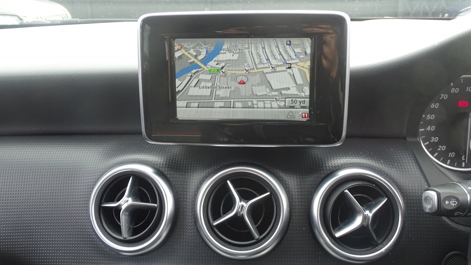 Used Mercedes-Benz A-Class 2014 for sale - 76107295: Photo 41