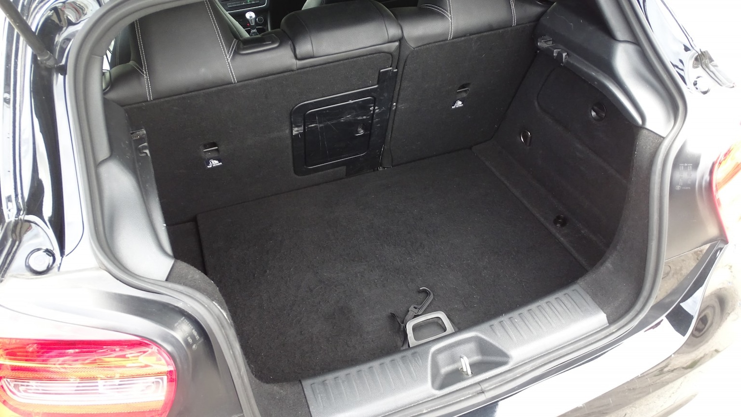 Used Mercedes-Benz A-Class 2014 for sale - 76107295: Photo 44