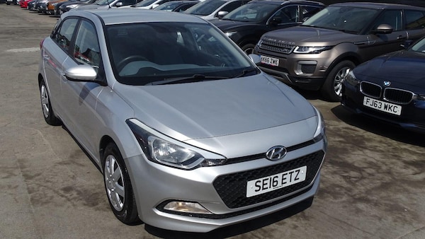 Used Hyundai i20 2016 for sale - 75151569: Photo 17