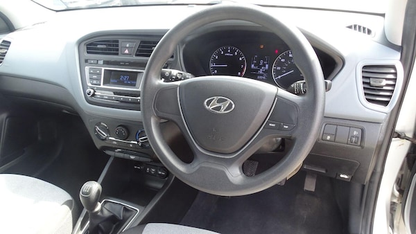 Used Hyundai i20 2016 for sale - 75151569: Photo 19