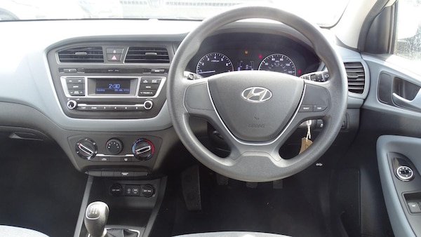 Used Hyundai i20 2016 for sale - 75151569: Photo 35