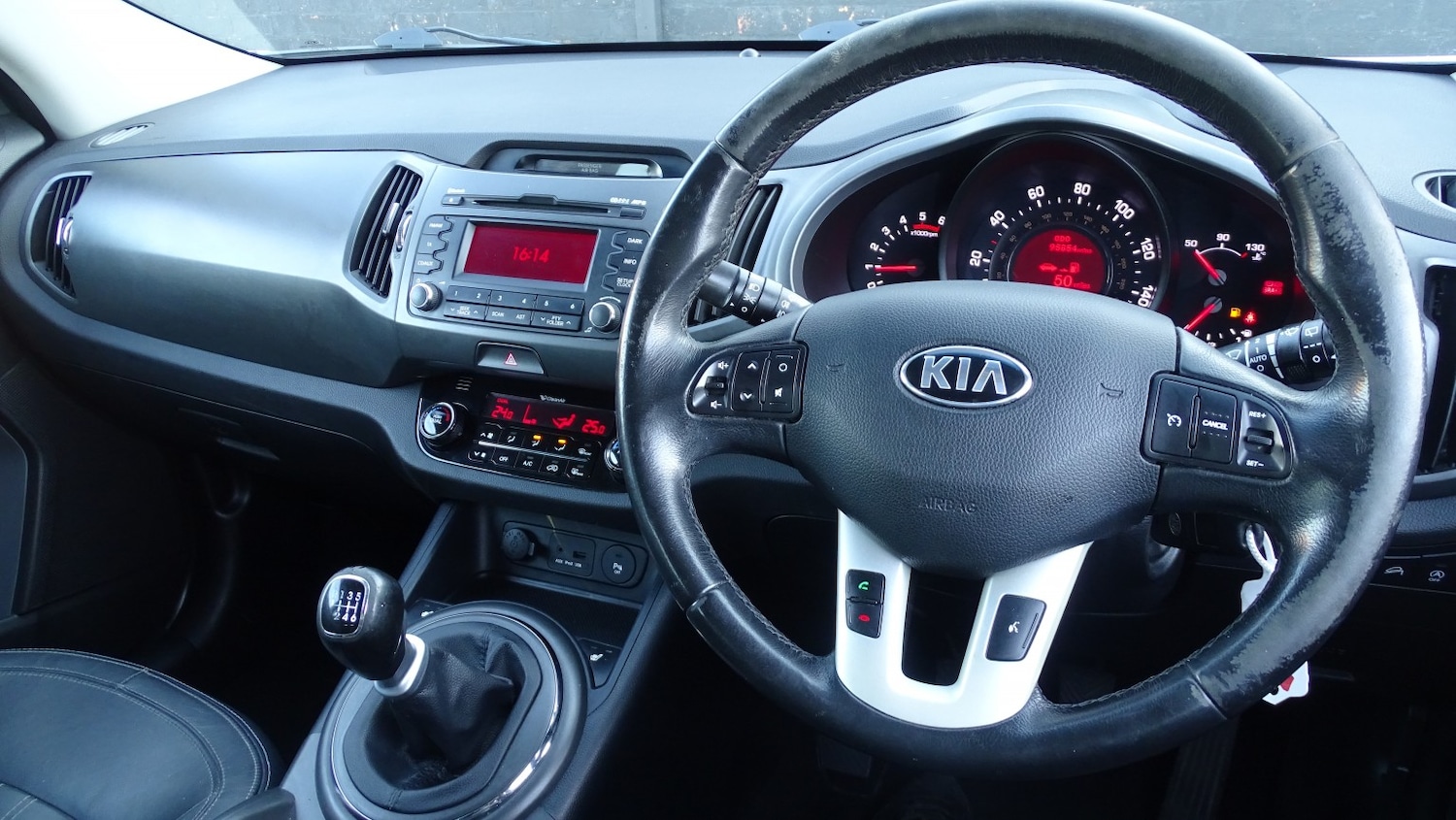Used Kia Sportage 2013 for sale - 77938189: Photo 36