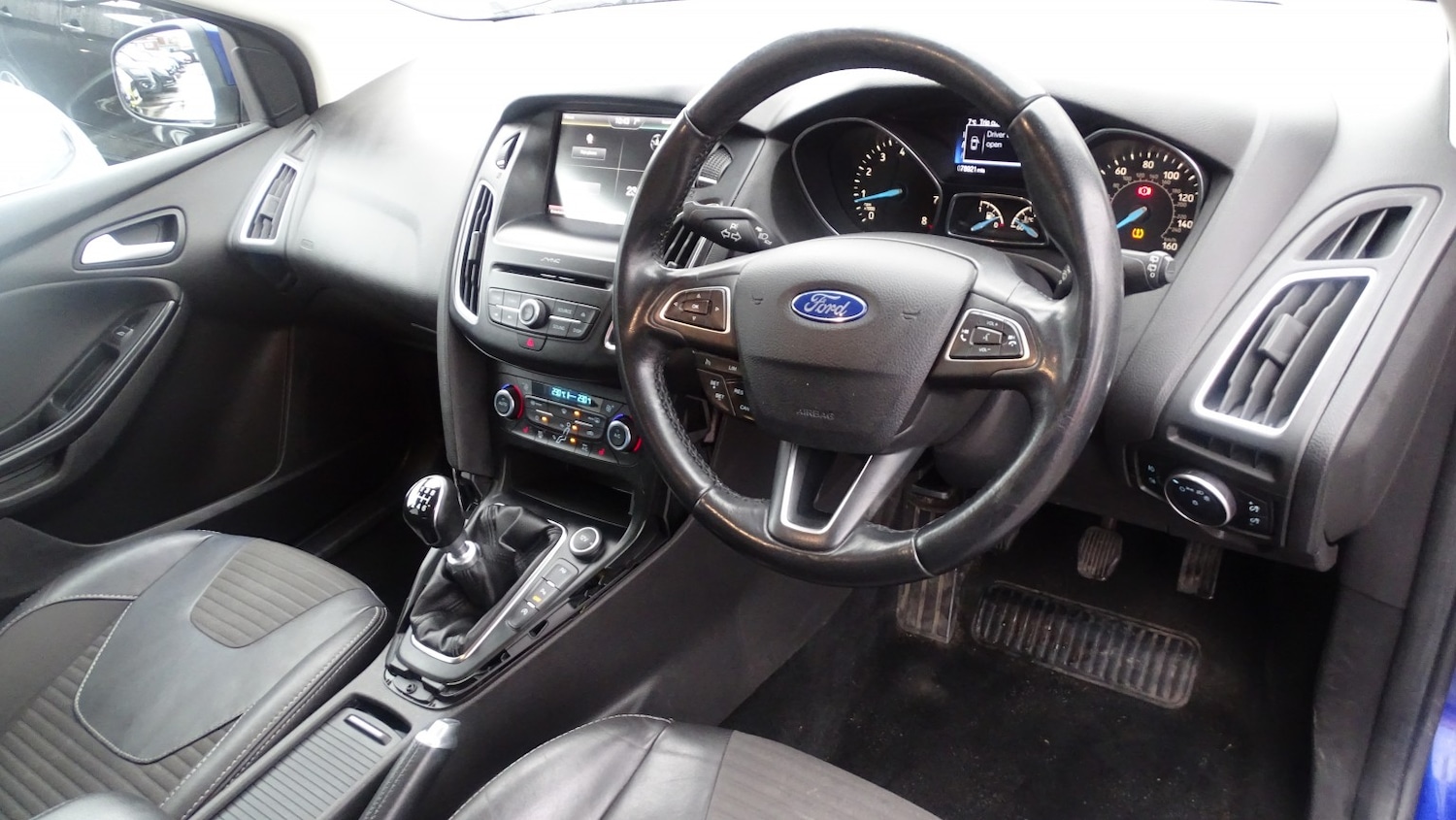 Used Ford Focus 2015 for sale - 77237073: Photo 20