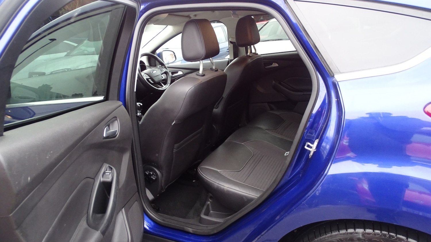 Used Ford Focus 2015 for sale - 77237073: Photo 26