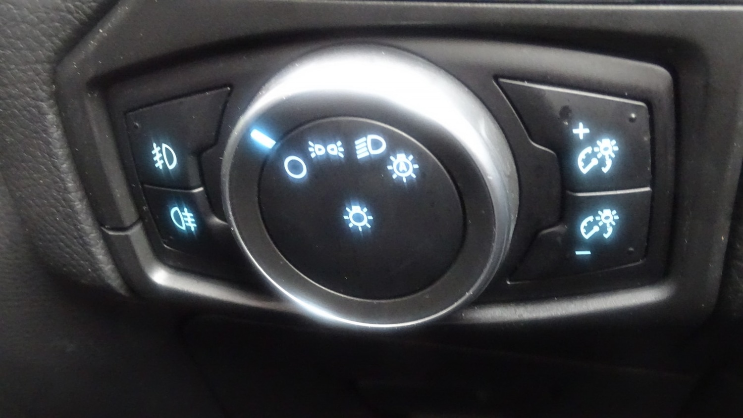 Used Ford Focus 2015 for sale - 77237073: Photo 35