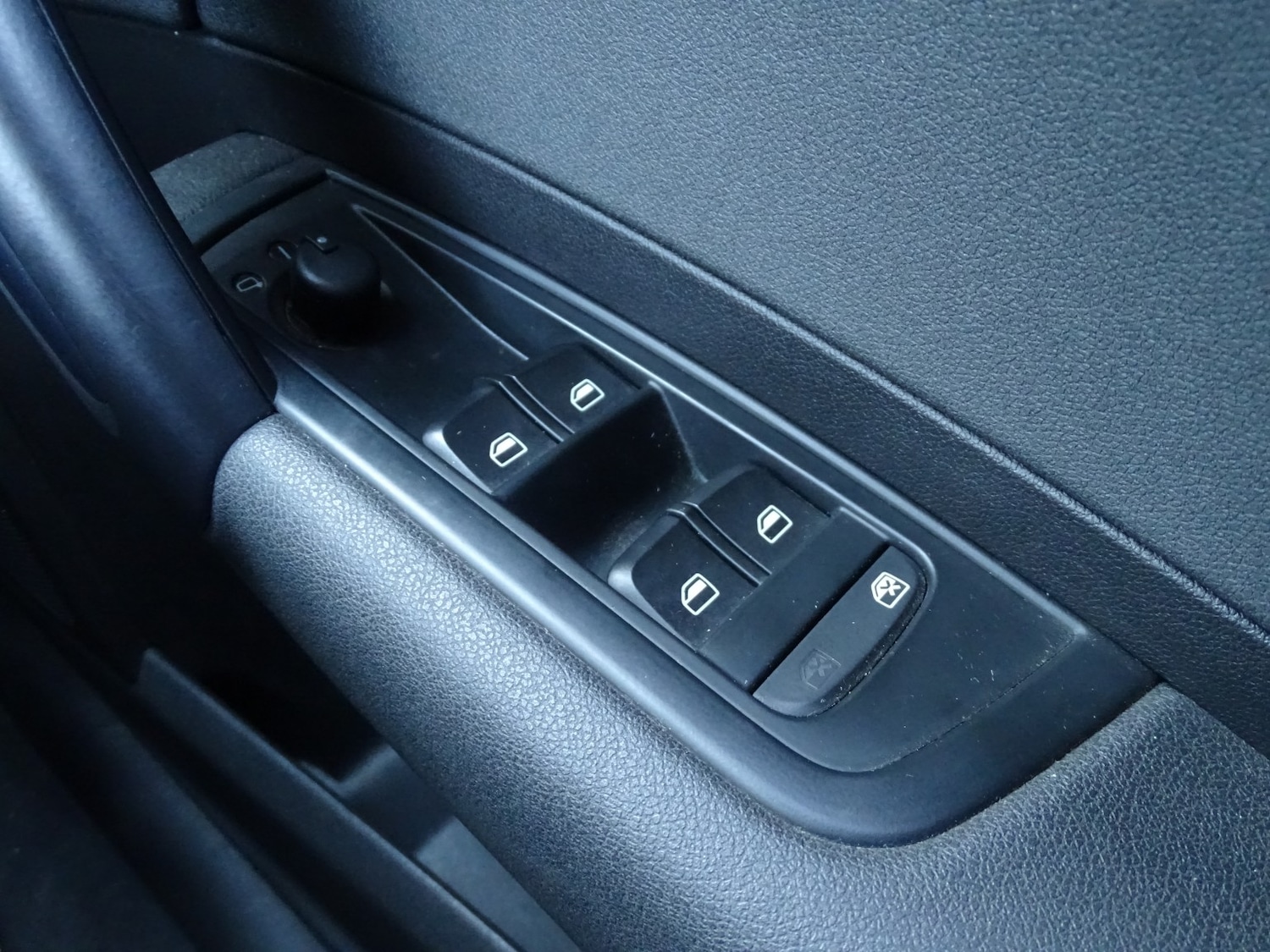 Used Audi A1 2012 for sale - 76785035: Photo 38