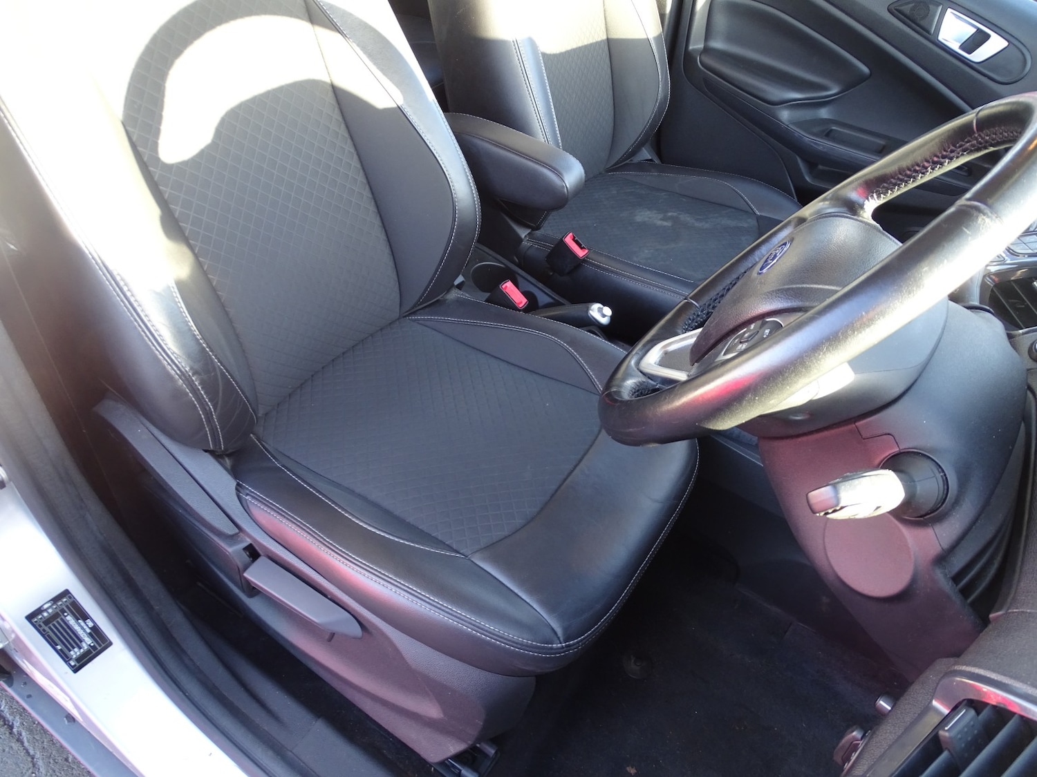 Used Ford Ecosport 2017 for sale - 76785041: Photo 24