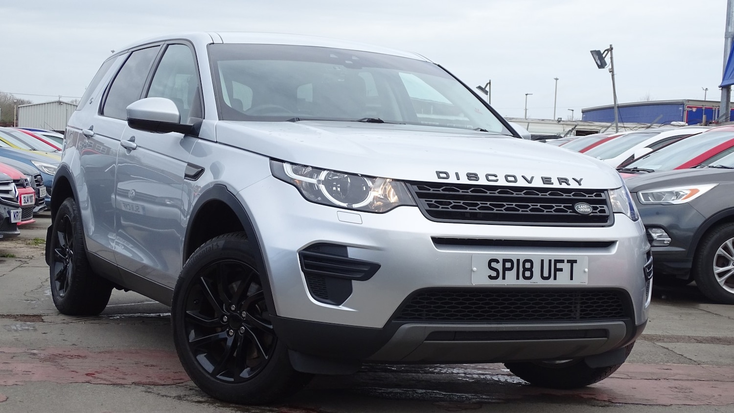 Used Land Rover Discovery Sport 2018 for sale - 77921345: Photo 2