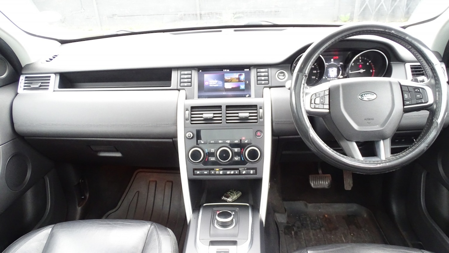 Used Land Rover Discovery Sport 2018 for sale - 77921345: Photo 35