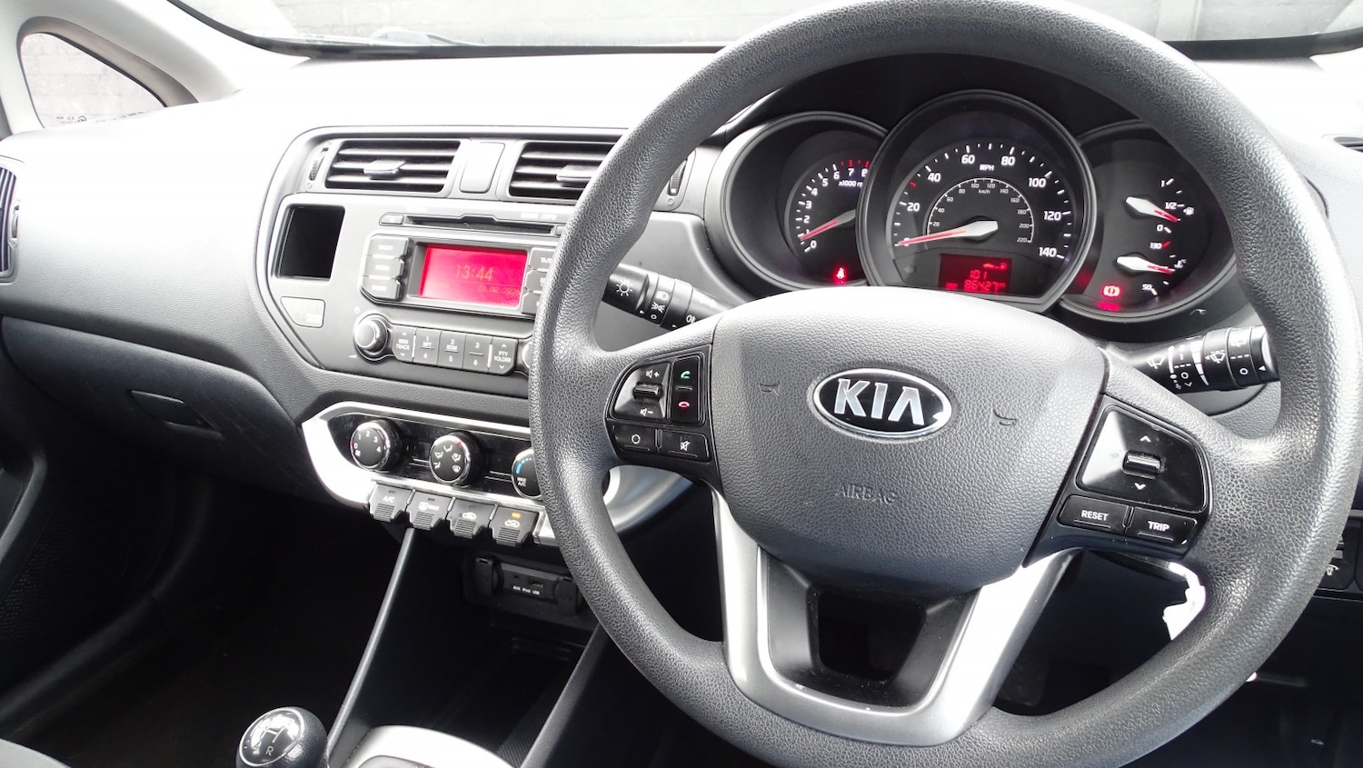 Used Kia Rio 2014 for sale - 77643729: Photo 40