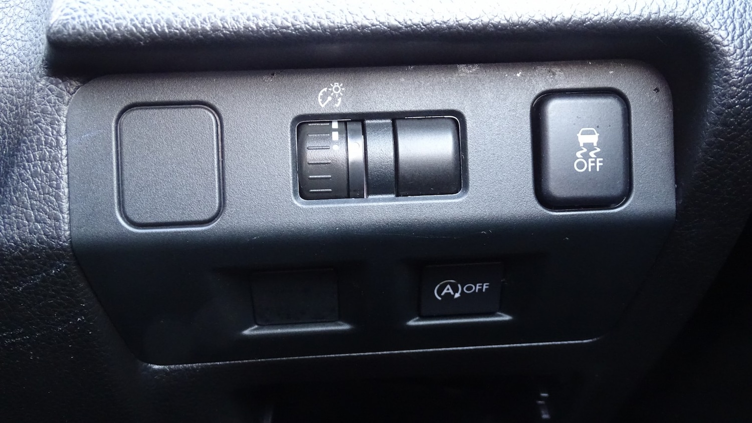 Used Subaru XV 2012 for sale - 76896889: Photo 24