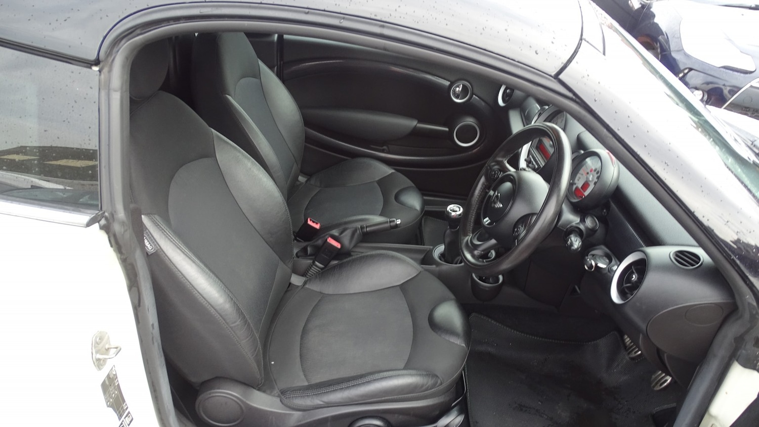 Used MINI Coupe 2011 for sale - 76527379: Photo 29