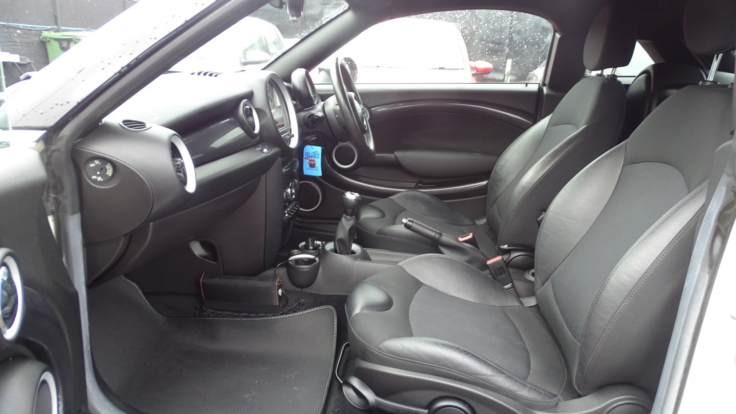 Used MINI Coupe 2011 for sale - 76527379: Photo 31