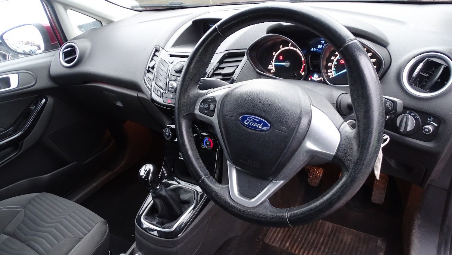 Used Ford Fiesta 2013 for sale - 77303585: Photo 19