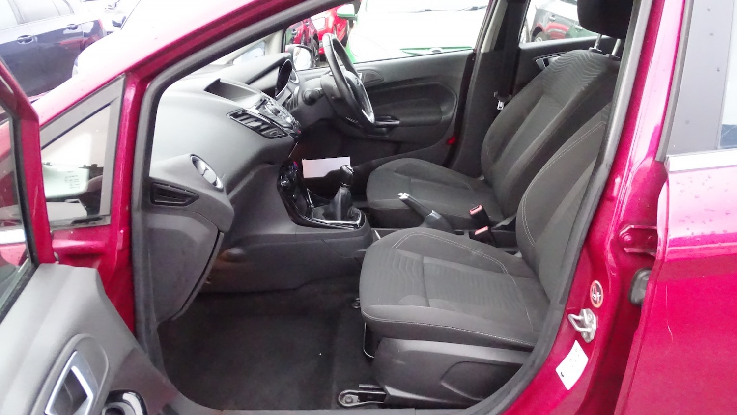 Used Ford Fiesta 2013 for sale - 77303585: Photo 28