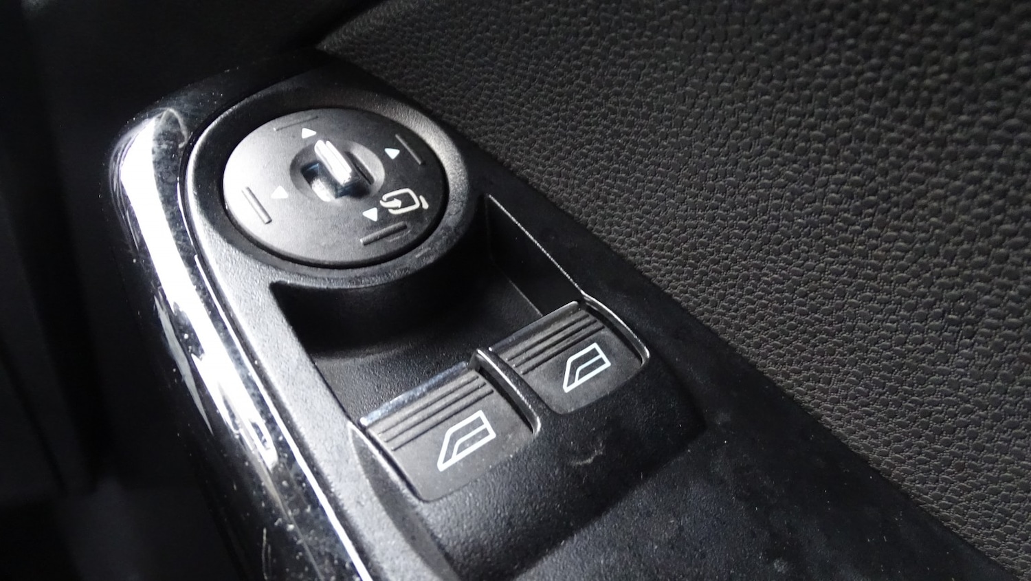 Used Ford Fiesta 2013 for sale - 77303585: Photo 34