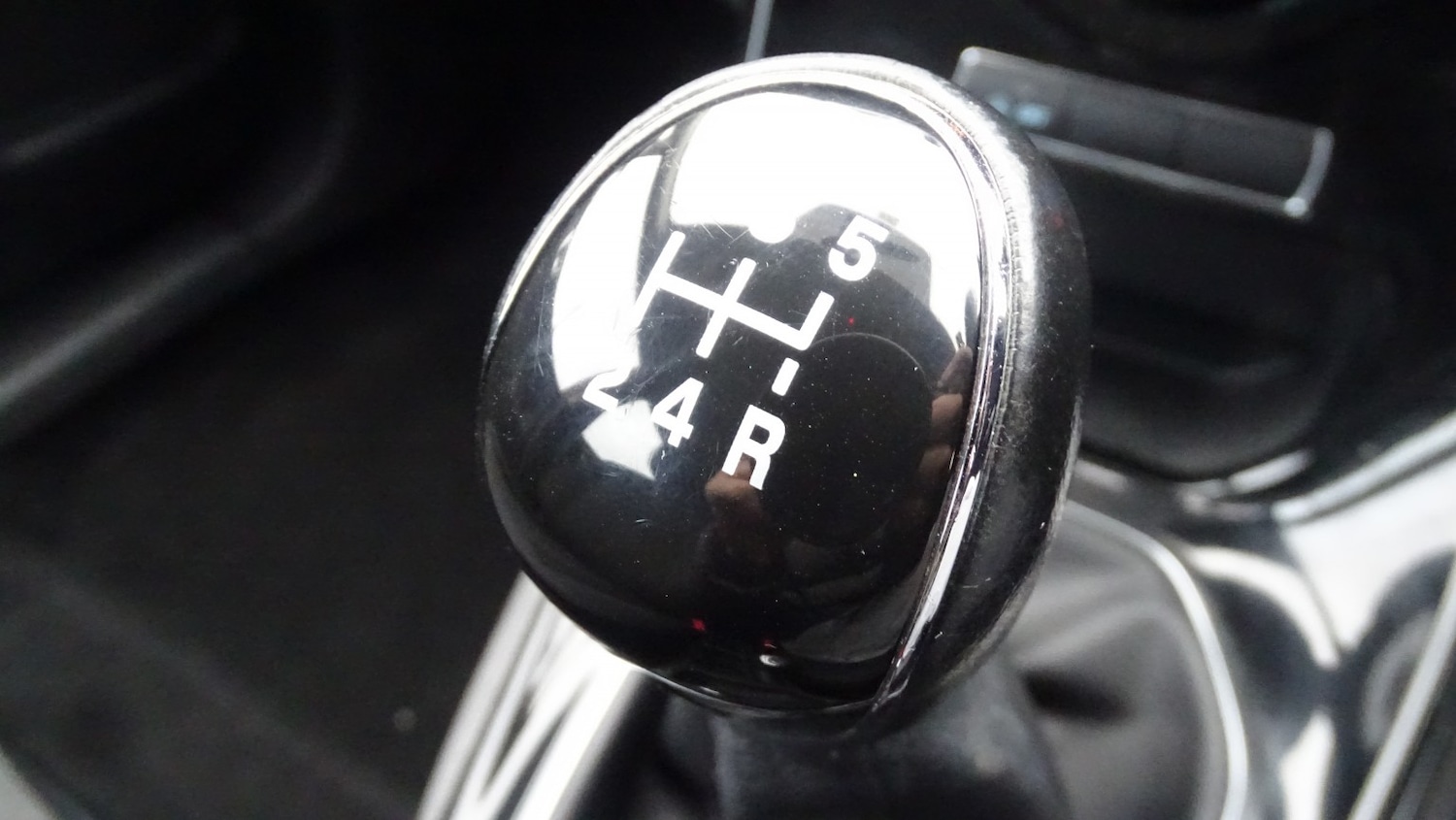 Used Ford Fiesta 2013 for sale - 77303585: Photo 38