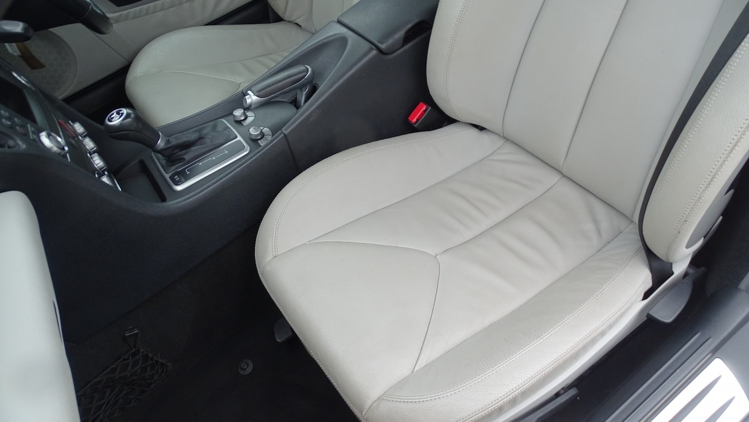 Used Mercedes-Benz SLK 2009 for sale - 77781776: Photo 30