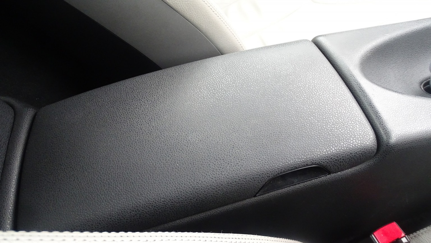 Used Mercedes-Benz SLK 2009 for sale - 77781776: Photo 33