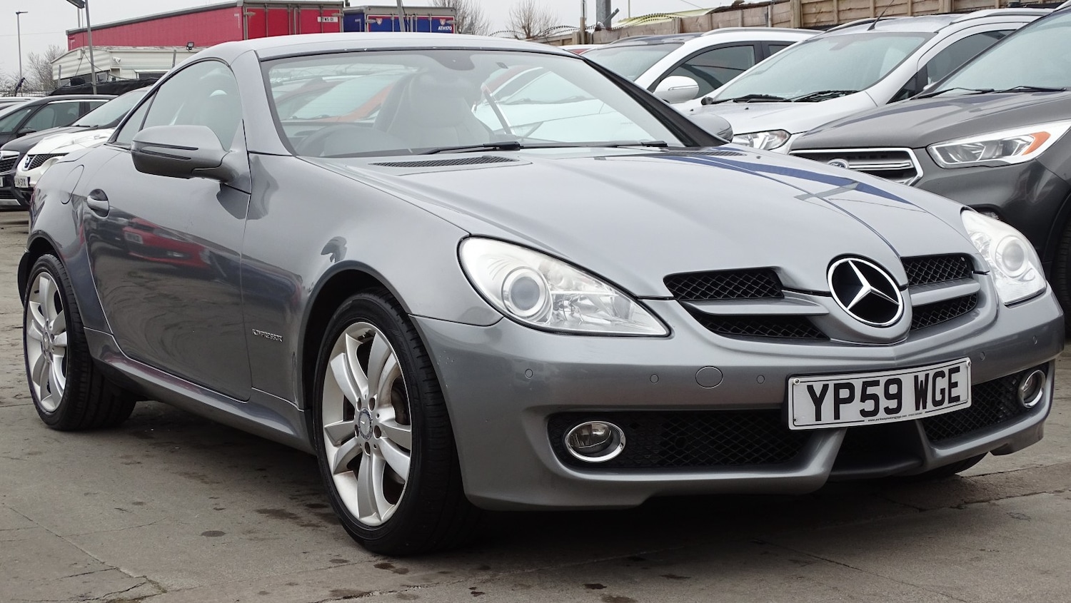 Used Mercedes-Benz SLK 2009 for sale - 77781776: Photo 4