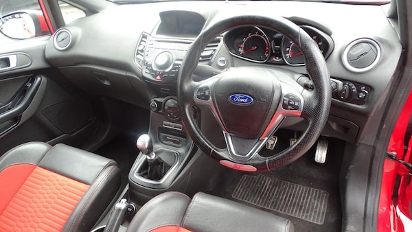 Used Ford Fiesta 2016 for sale - 75325606: Photo 20