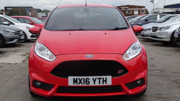 Used Ford Fiesta 2016 for sale - 75325606: Photo 5