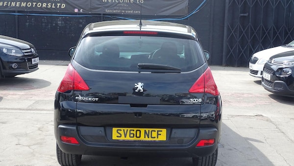 Used Peugeot 3008 2010 for sale - 74495733: Photo 10