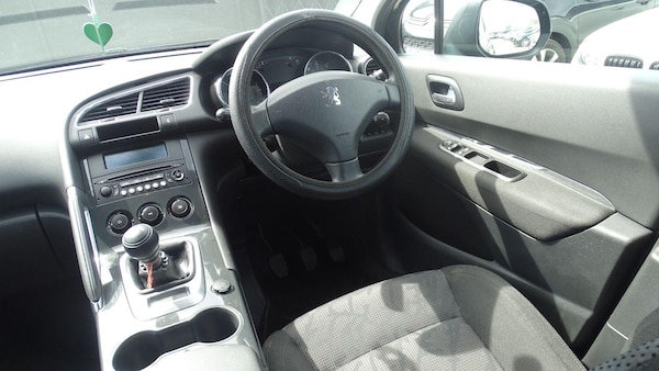 Used Peugeot 3008 2010 for sale - 74495733: Photo 34