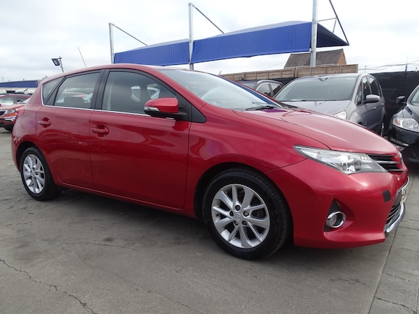 Used Toyota Auris 2012 for sale - 73714856: Photo 4