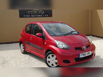 Used Toyota AYGO 2011 for sale - 78674105: Photo