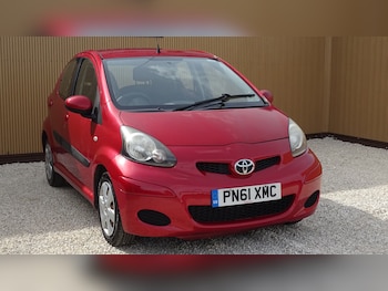 Used Toyota AYGO 2011 for sale - 78674105: Photo
