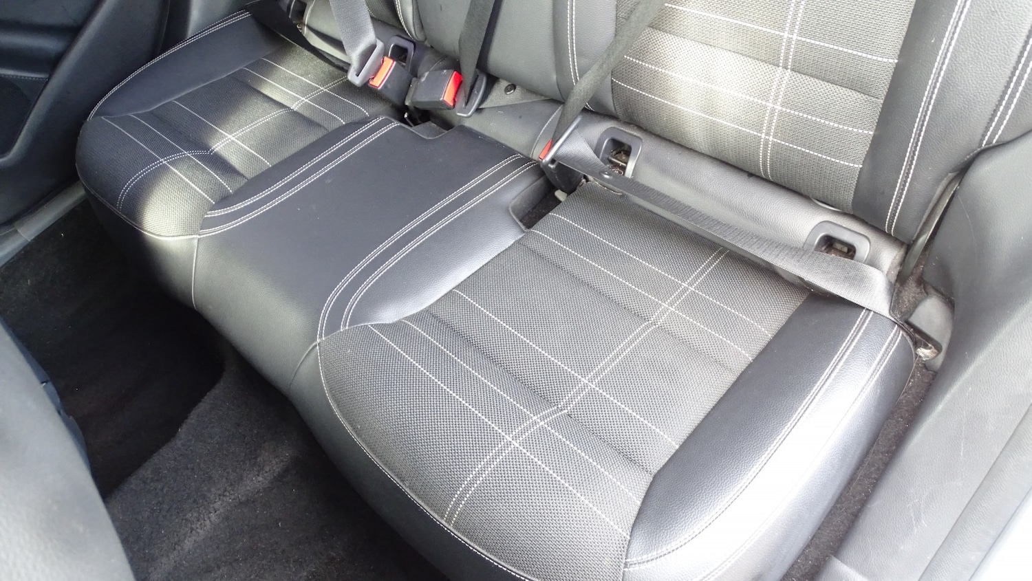 Used Mercedes-Benz A-Class 2013 for sale - 77656239: Photo 29