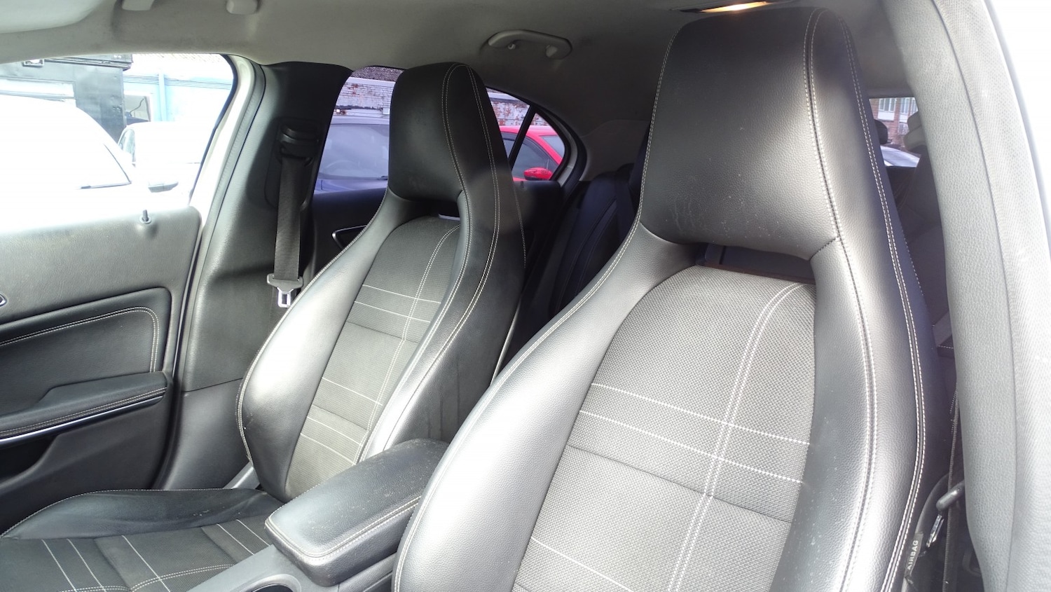 Used Mercedes-Benz A-Class 2013 for sale - 77656239: Photo 31