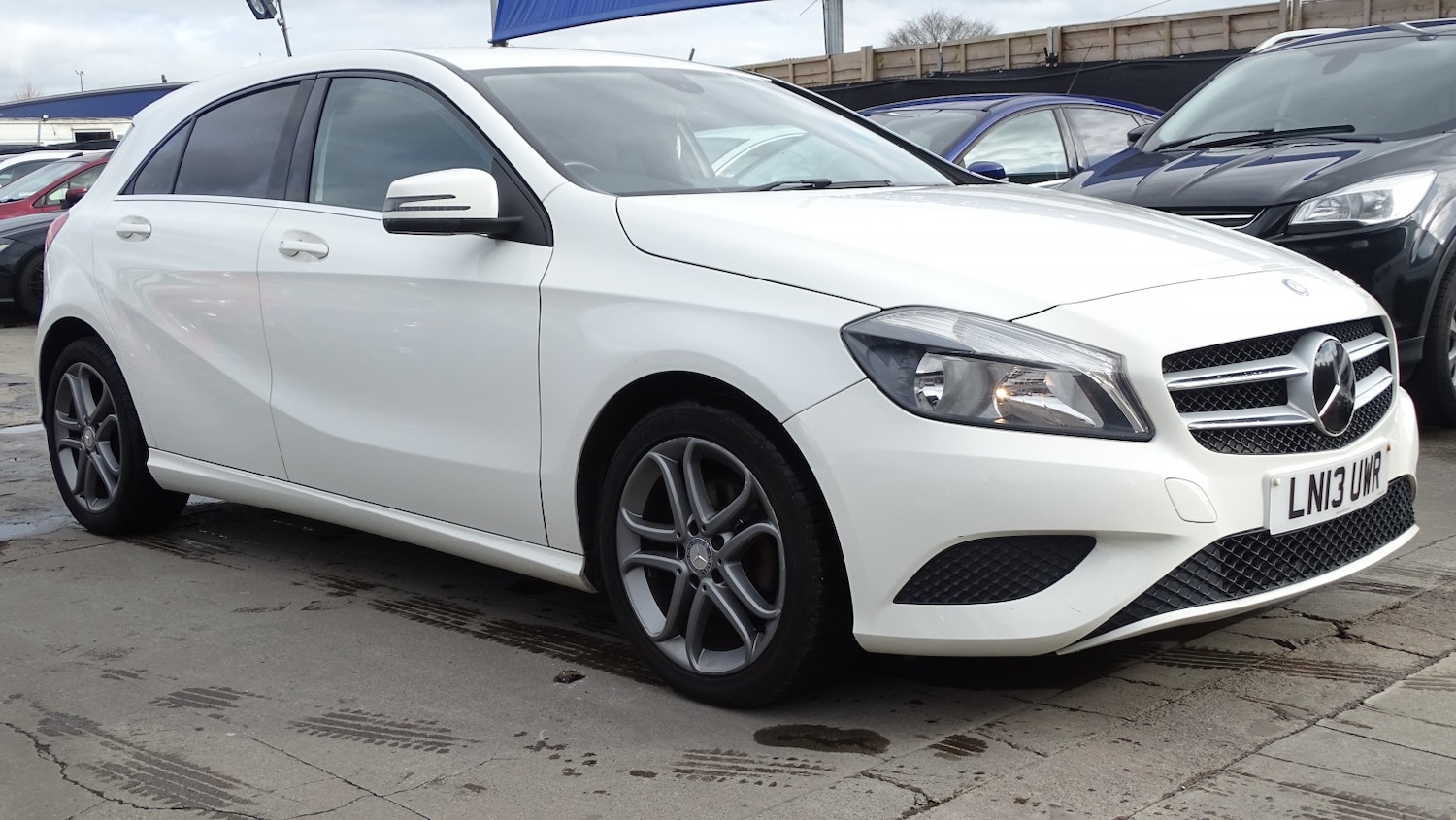 Used Mercedes-Benz A-Class 2013 for sale - 77656239: Photo 5