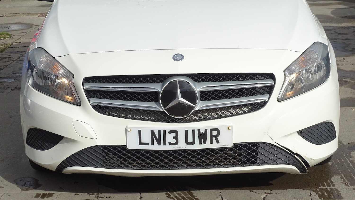 Used Mercedes-Benz A-Class 2013 for sale - 77656239: Photo 7