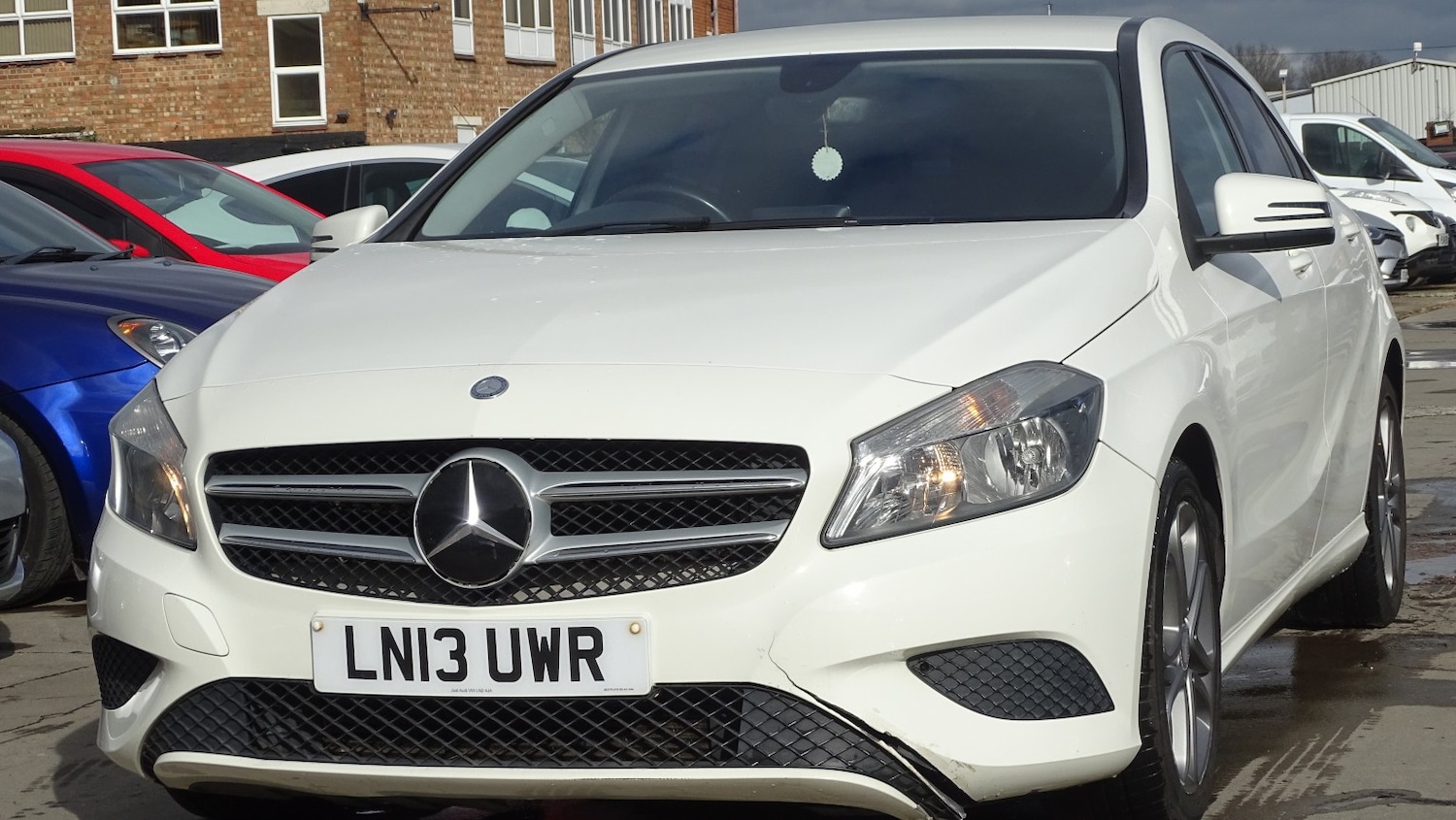Used Mercedes-Benz A-Class 2013 for sale - 77656239: Photo 8