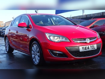 Used Vauxhall Astra 2014 for sale - 77014833: Photo