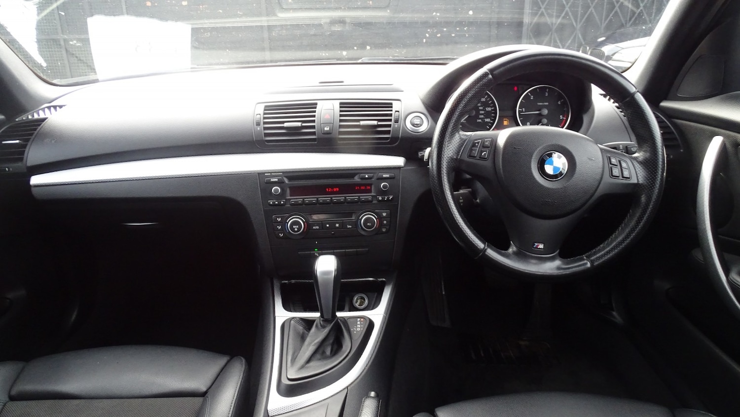 Used BMW 1 Series 2011 for sale - 77632423: Photo 25
