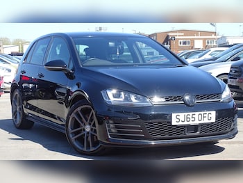 Used Volkswagen Golf 2016 for sale - 78359979: Photo