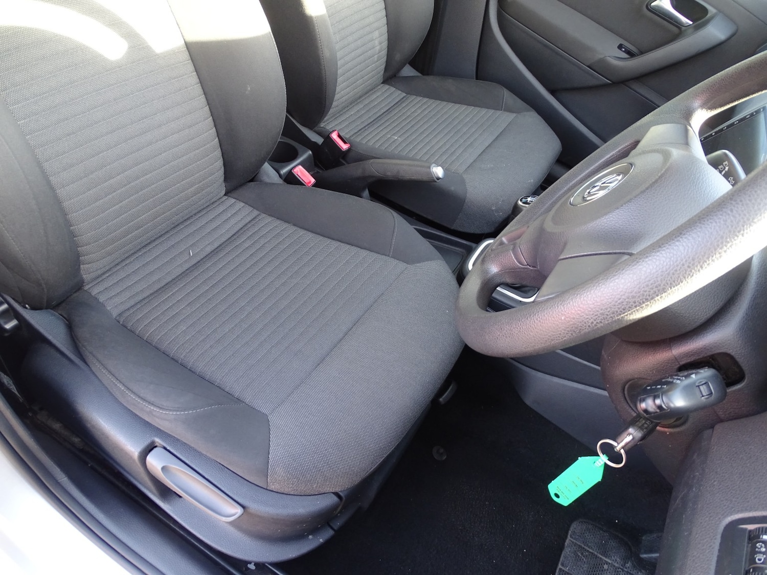 Used Volkswagen Polo 2011 for sale - 76712417: Photo 19