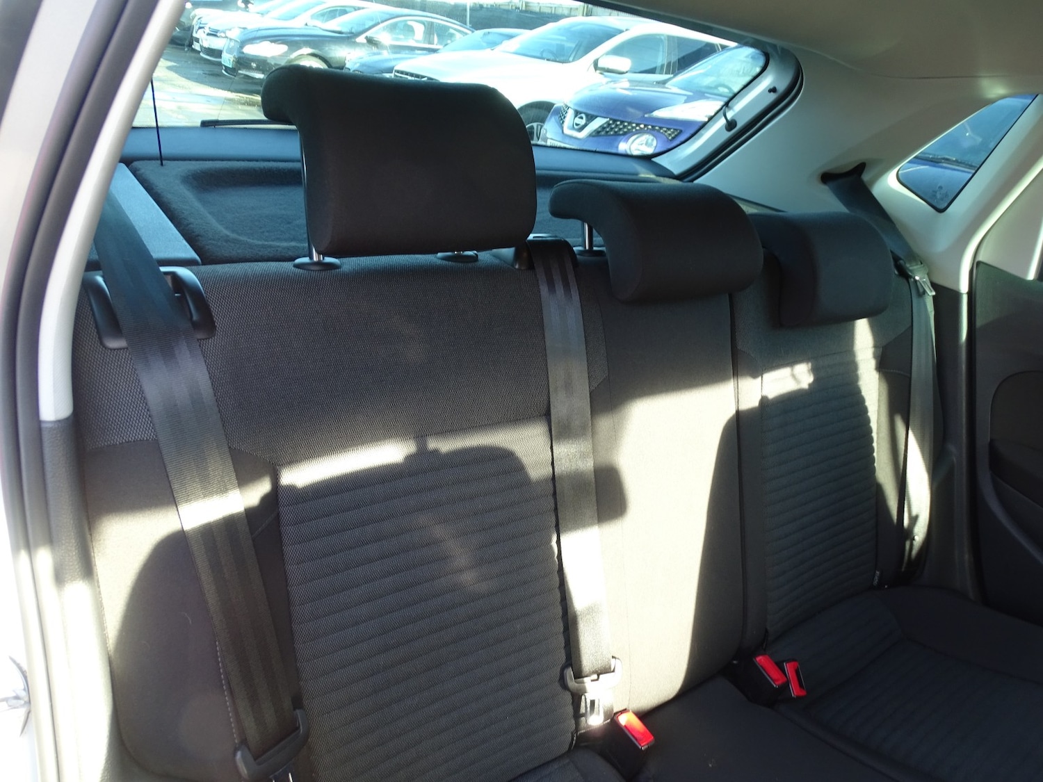 Used Volkswagen Polo 2011 for sale - 76712417: Photo 22